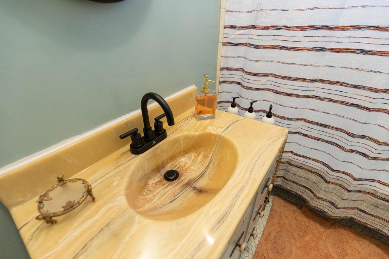 Вилла Historic Revival Midtown Memphis Duplex 64 Yes Pets Fast Wifi Free Parking Экстерьер фото